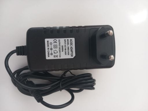 ADAPTÖR VE KABLOLAR